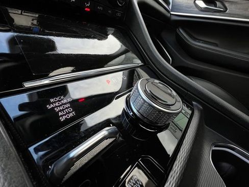 Used 2024 Jeep Grand Cherokee Limited 4xe w/ Luxury Tech Group II image 36