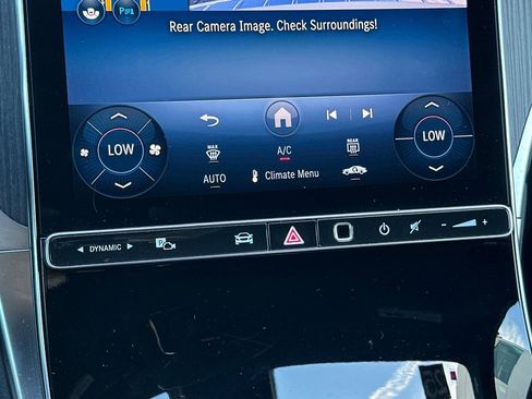 Certified 2025 Mercedes-Benz GLC 300 4MATIC image 18