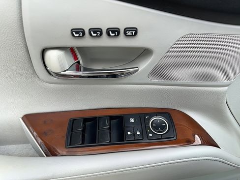 Used 2011 Lexus RX 350 AWD w/ Premium Pkg image 11