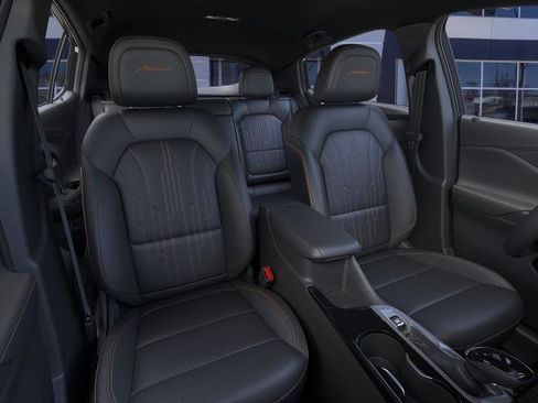 New 2026 Buick Envista Avenir FWD image 16
