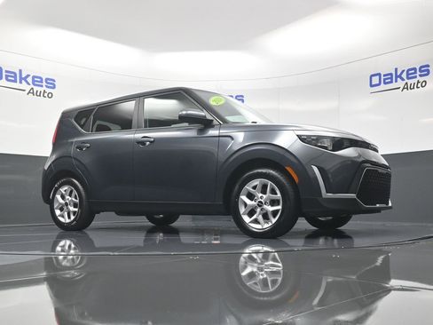 Certified 2024 Kia Soul LX w/ Option Group 015 image 35