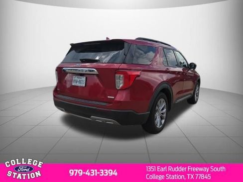 Used 2020 Ford Explorer XLT w/ Equipment Group 202A RWD image 4