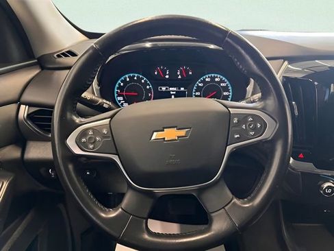 Used 2021 Chevrolet Traverse LT w/ LPO, Floor Liner Package AWD/4WD image 16
