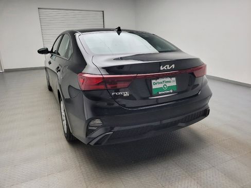 Used 2023 Kia Forte LX FWD image 6