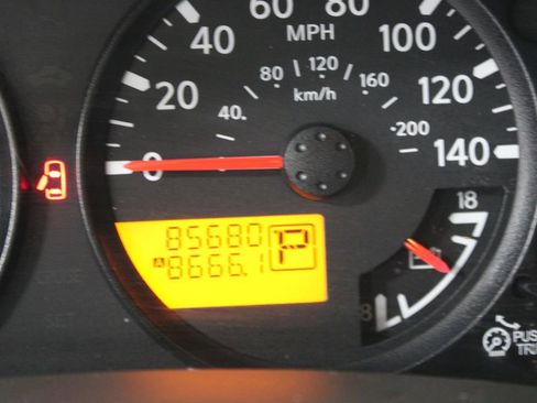 Used 2017 Nissan Frontier SV w/ SV Value Truck Package image 18