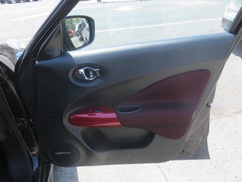 Used 2015 Nissan Juke SL AWD/4WD image 27