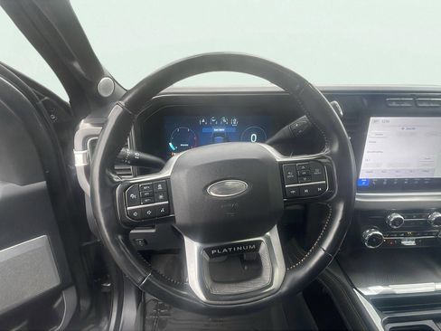 Used 2024 Ford F450 Platinum w/ FX4 Off-Road Package image 14