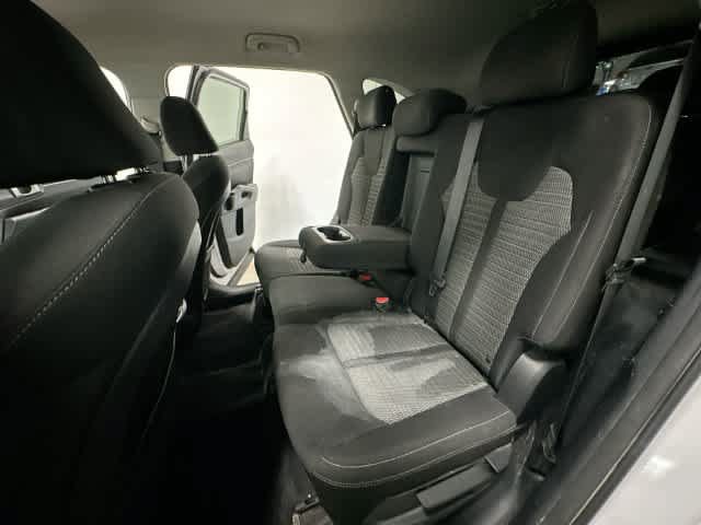 Used 2022 Kia Sorento LX FWD image 17