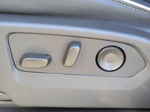 New 2026 GMC Yukon Elevation image 22