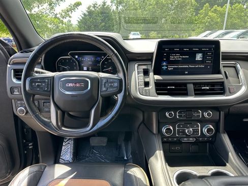 Used 2021 GMC Yukon XL AT4 w/ AT4 Premium Plus Package AWD/4WD image 52