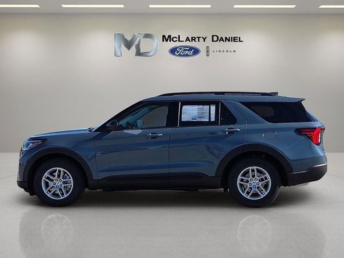 New 2026 Ford Explorer Active w/ Active Comfort Package RWD image 3