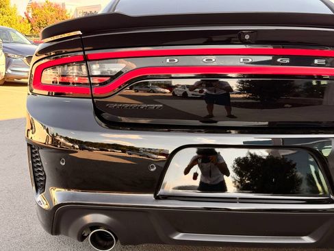 Used 2023 Dodge Charger Scat Pack RWD image 18