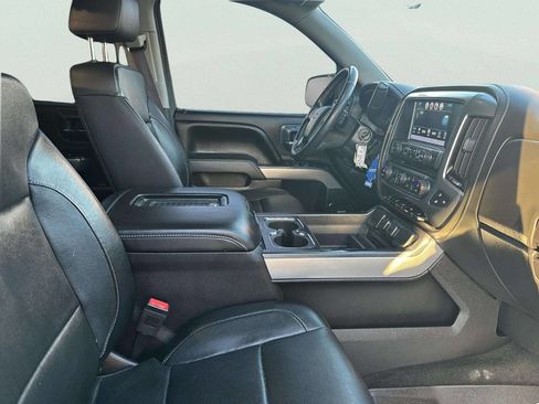 Used 2016 Chevrolet Silverado 1500 LTZ Z71 w/ LTZ Plus Package image 12