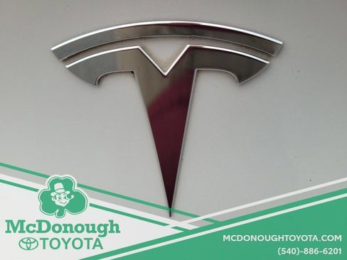 Used 2022 Tesla Model Y Performance image 8