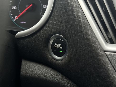 Certified 2024 Chevrolet Malibu LT image 17