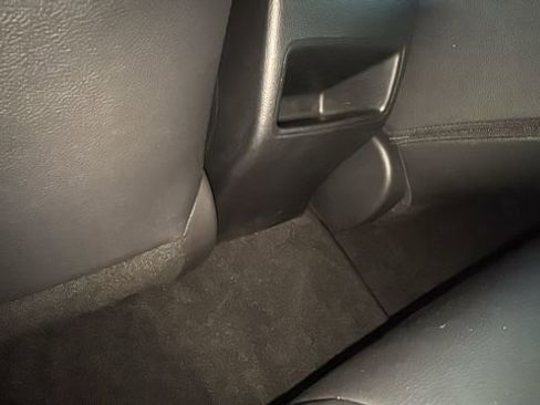 Used 2020 Toyota Corolla XSE image 27