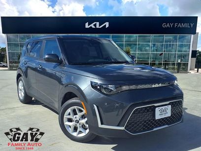 New 2025 Kia Soul LX w/ LX Technology Package