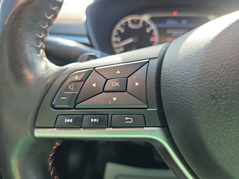 Used 2022 Nissan Altima 2.5 SR FWD image 22