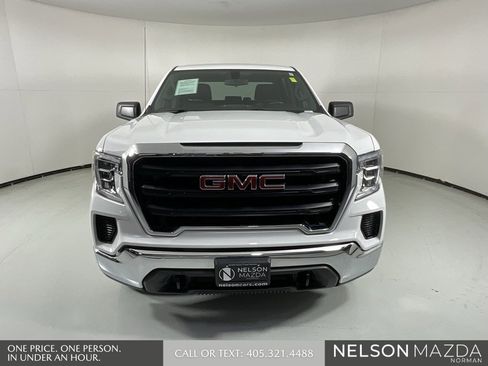 Used 2020 GMC Sierra 1500 4x4 Crew Cab image 2