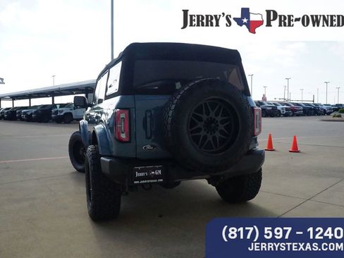 Used 2023 Ford Bronco Outer Banks image 4