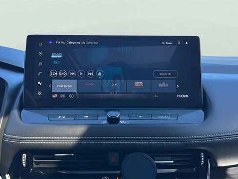 Used 2024 Nissan Rogue SL w/ SL Premium Package image 25