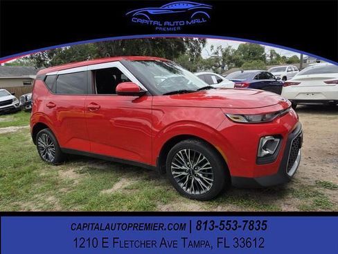 Used 2021 Kia Soul LX FWD image 1
