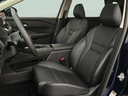 Used 2024 Nissan Rogue SL w/ SL Premium Package FWD image 36