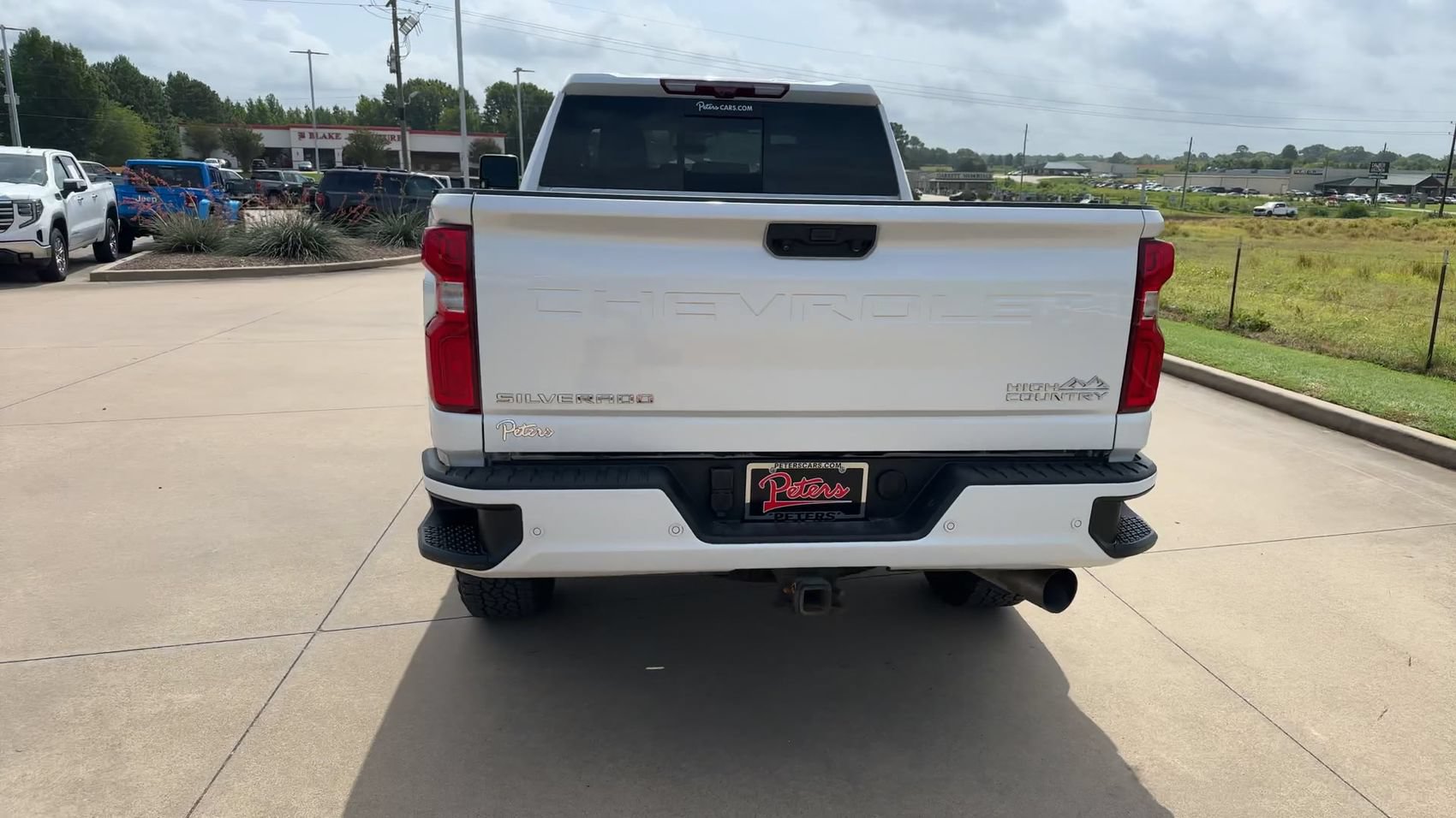 Used 2024 Chevrolet Silverado 2500 High Country w/ Technology Package AWD/4WD image 6