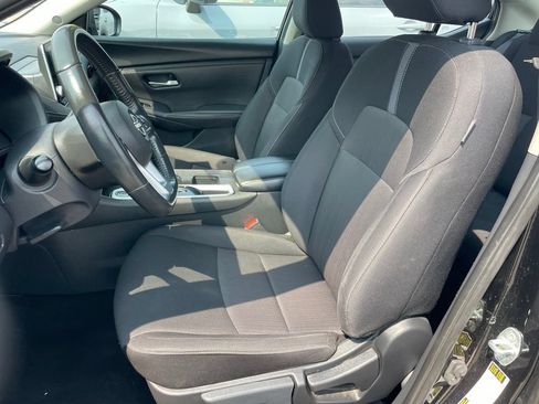 Certified 2024 Nissan Sentra SV w/ All-Weather Package FWD image 7