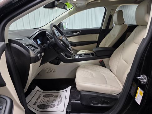 Used 2023 Ford Edge Titanium w/ Cargo Accessory Package AWD/4WD image 9