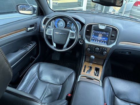 Used 2013 Chrysler 300 C w/ Harman Kardon Audio Group AWD/4WD image 18
