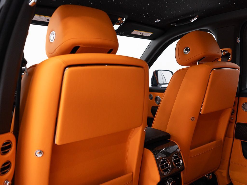New 2027 Rolls-Royce Cullinan Black Badge AWD/4WD image 24