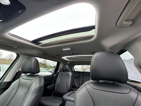 New 2026 Kia Carnival SX image 40