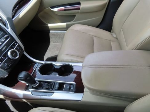 Used 2016 Acura TLX w/ Technology Package FWD image 13