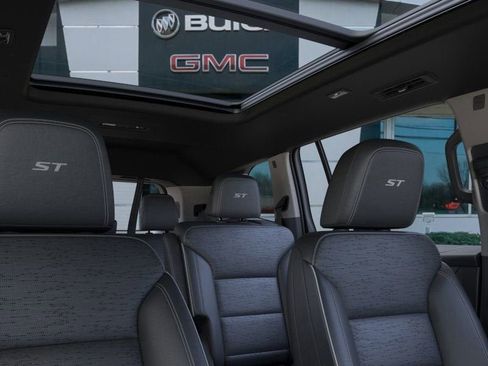 New 2026 Buick Enclave Sport Touring w/ Power Package image 25