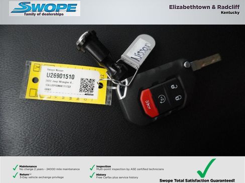 Used 2022 Jeep Wrangler Unlimited Sahara w/ Cold Weather Group AWD/4WD image 30