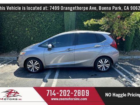 Used 2017 Honda Fit EX image 10