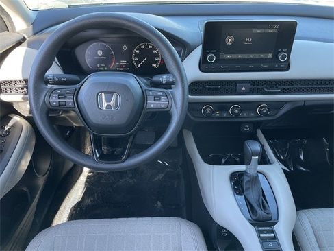 Certified 2025 Honda HR-V LX image 10