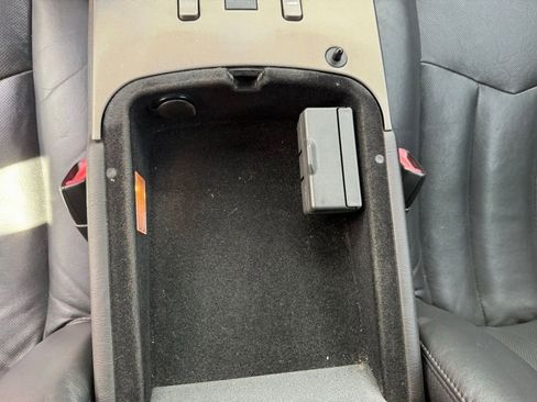 Used 2005 Cadillac XLR image 27