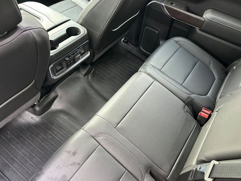 Used 2020 GMC Sierra 1500 SLT w/ SLT Premium Package image 12