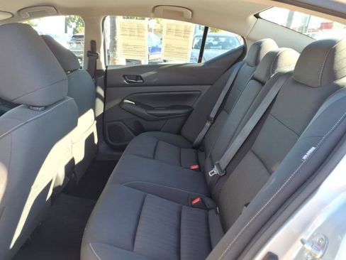 Certified 2024 Nissan Altima 2.5 SV image 36