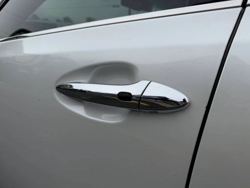 Used 2010 Lexus ES 350 FWD image 59