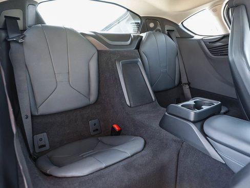 Used 2019 BMW i8 Coupe AWD/4WD image 14