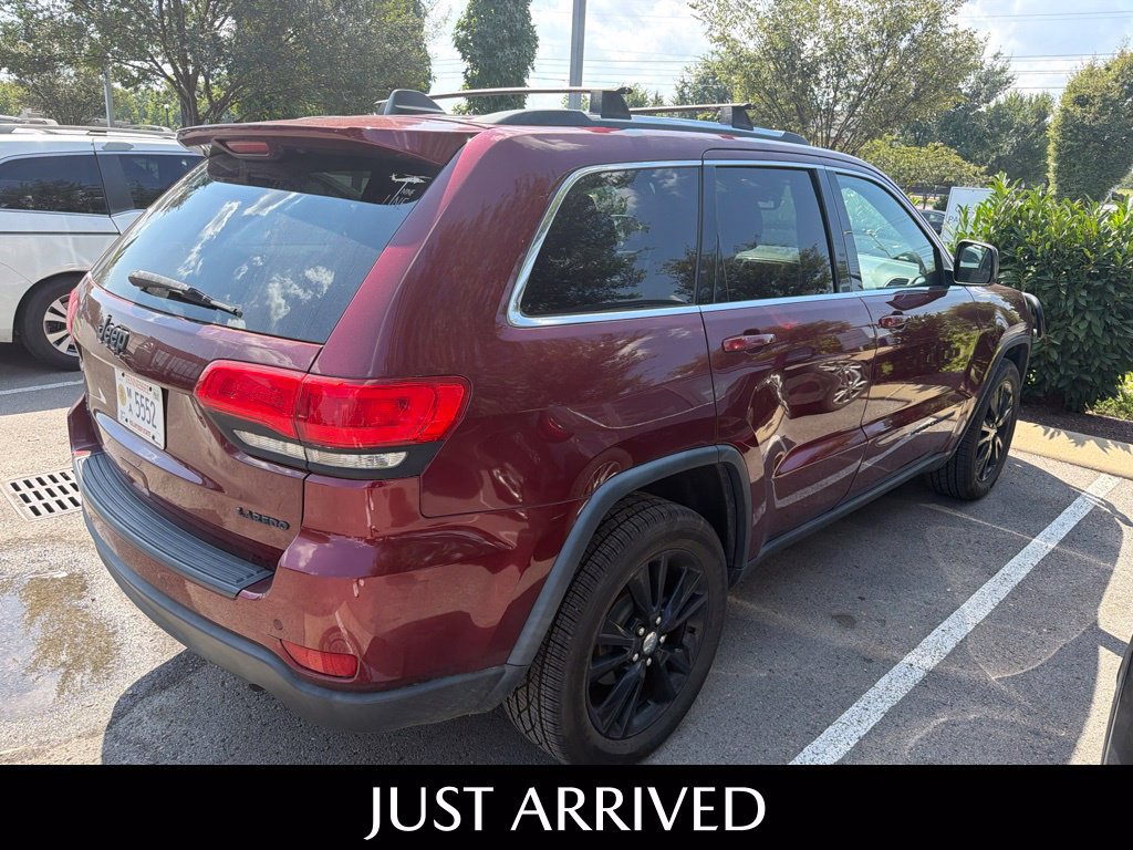 Used 2016 Jeep Grand Cherokee Laredo w/ Quick Order Package 23E AWD/4WD image 5