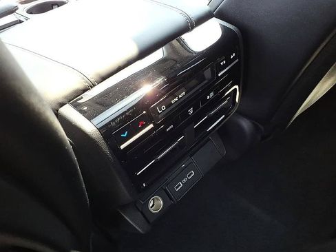 Used 2024 Acura MDX SH-AWD w/ Technology Package image 22