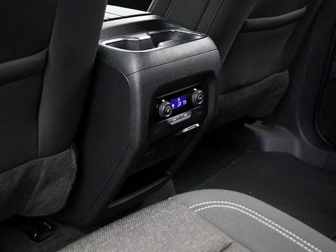 Certified 2024 Chevrolet Traverse LT image 14