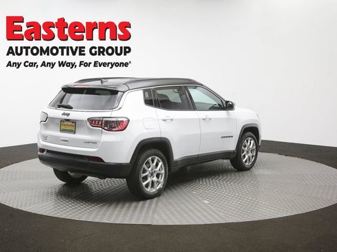 Used 2025 Jeep Compass Limited AWD/4WD image 40