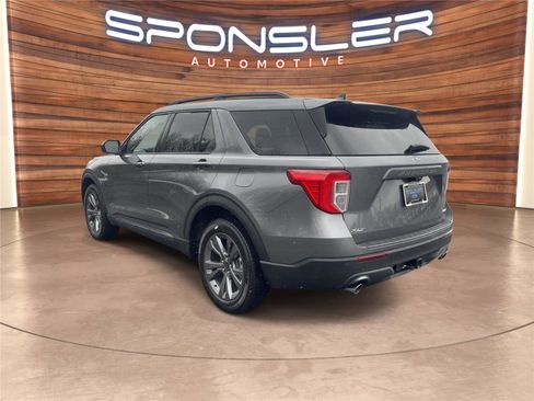 Used 2023 Ford Explorer XLT w/ Equipment Group 202A AWD/4WD image 3