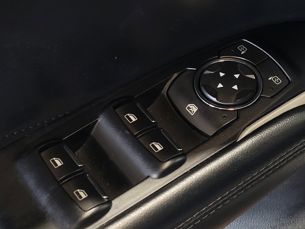 Used 2019 Lincoln MKC Premiere FWD image 27