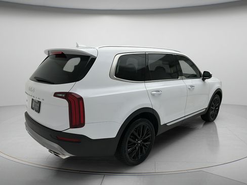Used 2022 Kia Telluride SX w/ SX Prestige Package AWD/4WD image 4